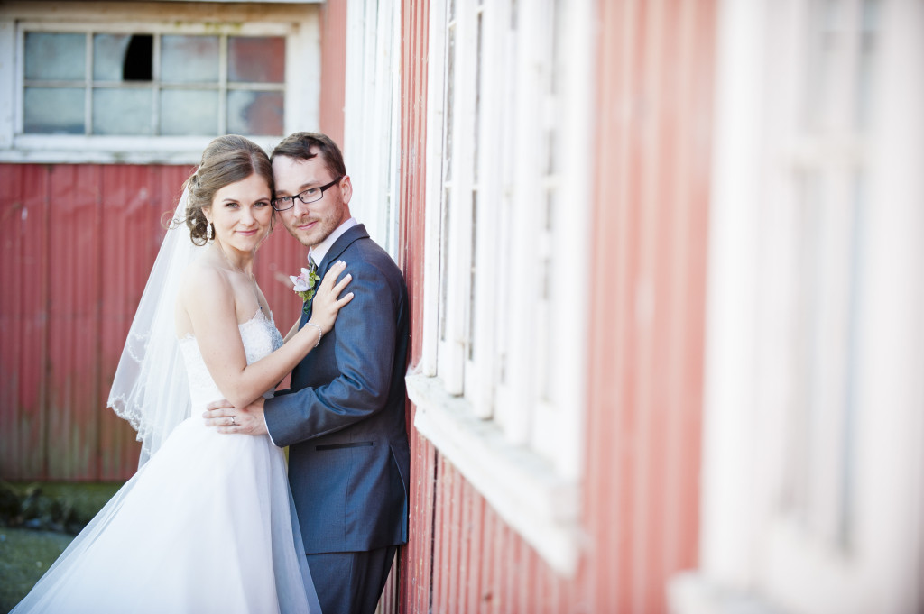 wedding couple portrait, saark bank farms