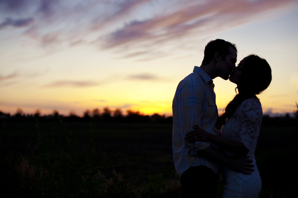 engagement session fraser valley sunset