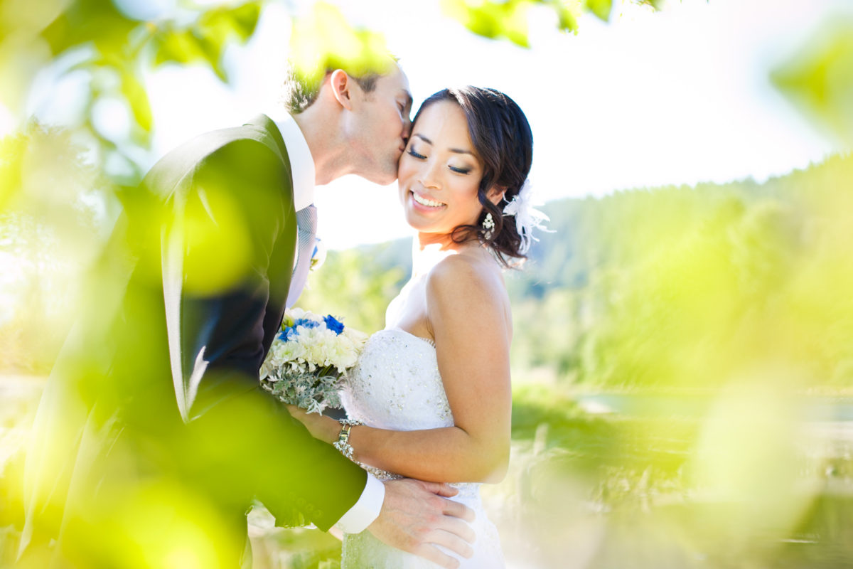 wedding portrait port moody shoreline park