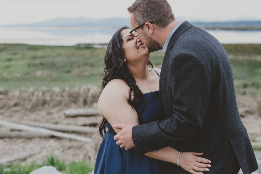 richmond engagement photos, terra nova park engagement, indian wedding photos, indian engagement photos,