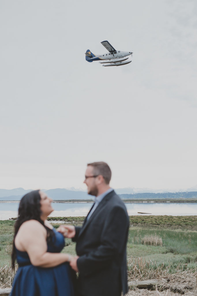 richmond airport engagement, richmond sea plane, richmond engagement photos