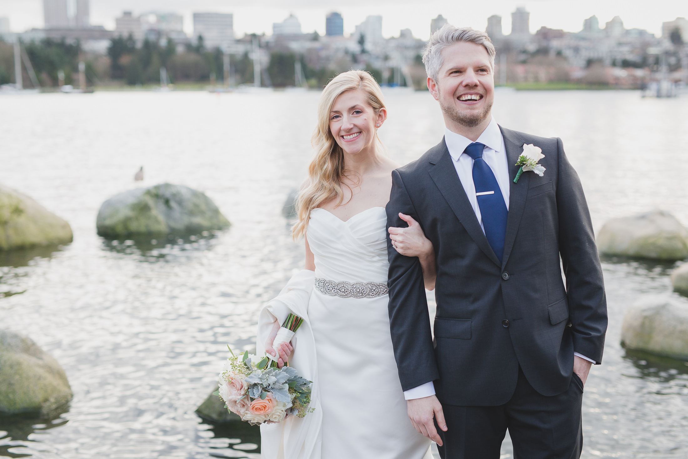 coal harbour wedding photos