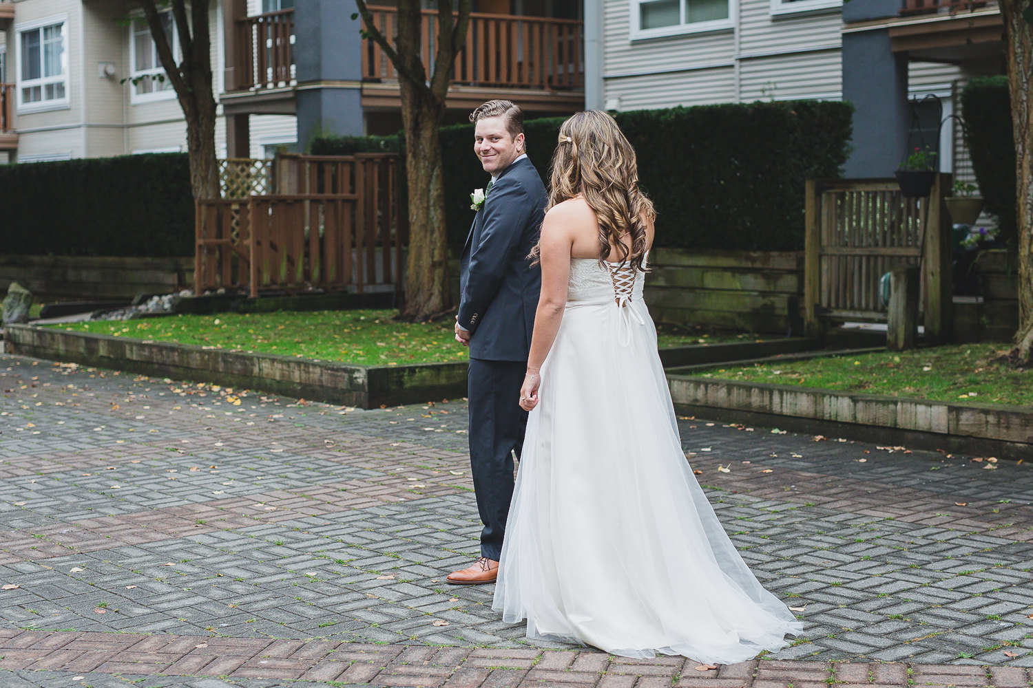 steveston wedding first look
