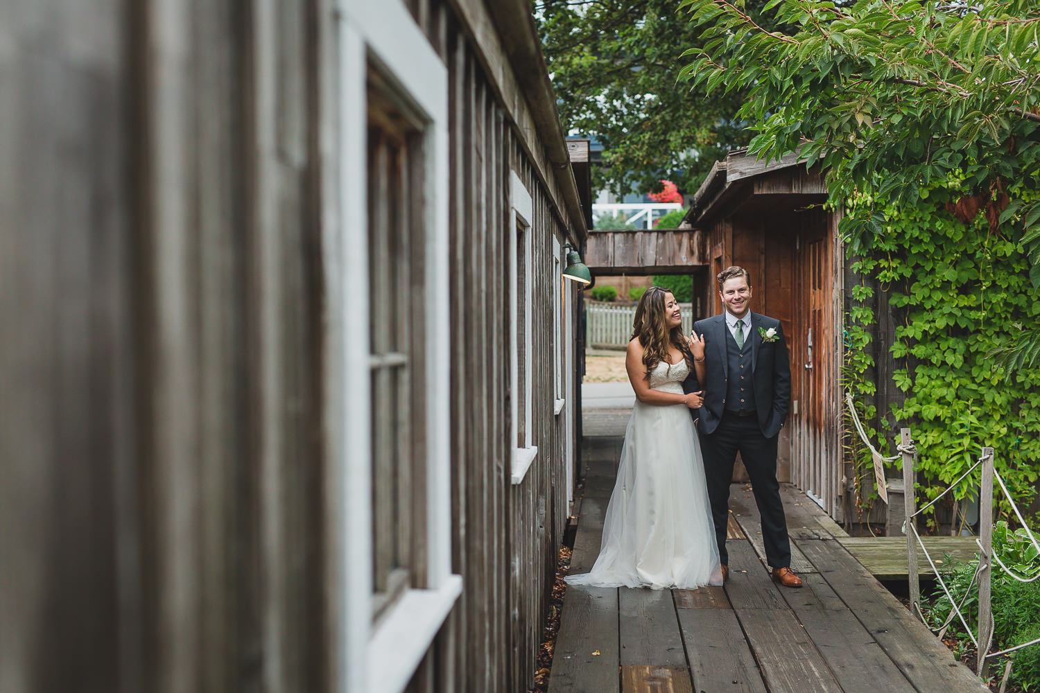couples portraits at brittania shipyards in steveston
