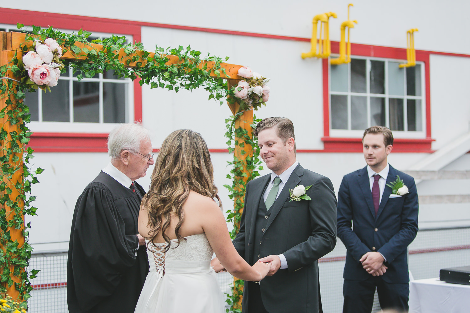 georgia cannery steveston wedding ceremony