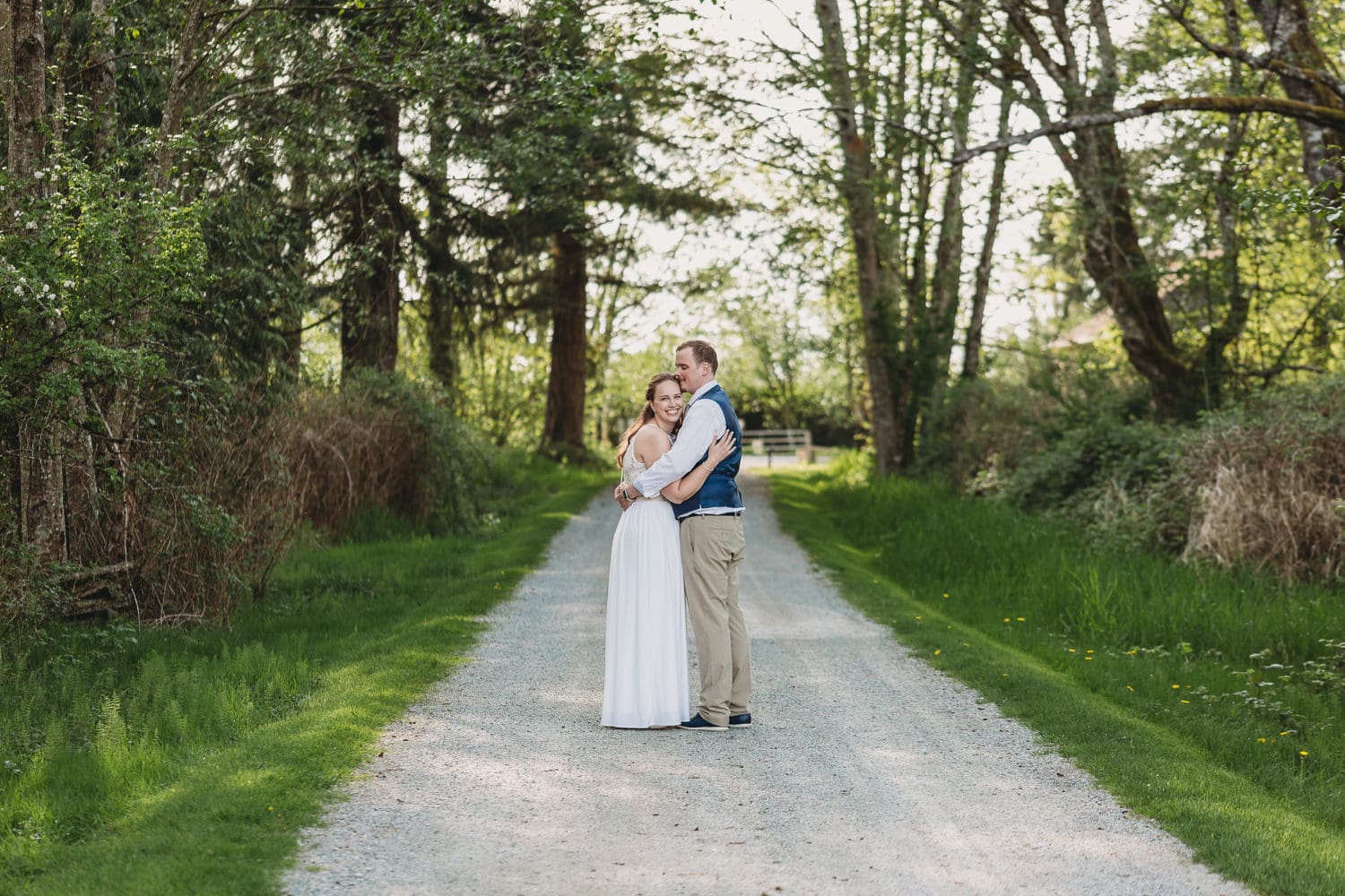 casual couples portrait at campbell valley park elopement