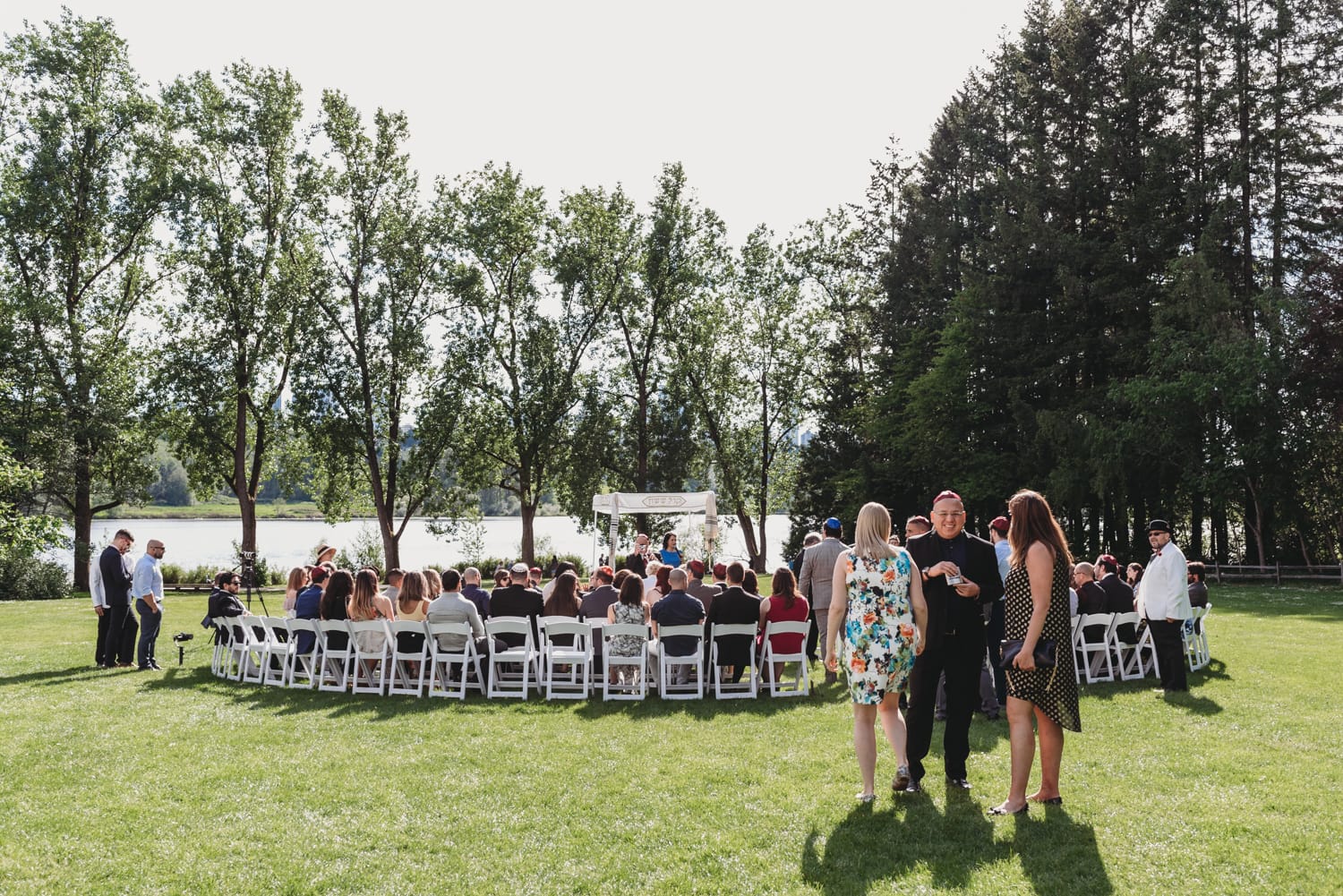 lgbtq wedding ceremony at hart house burnaby