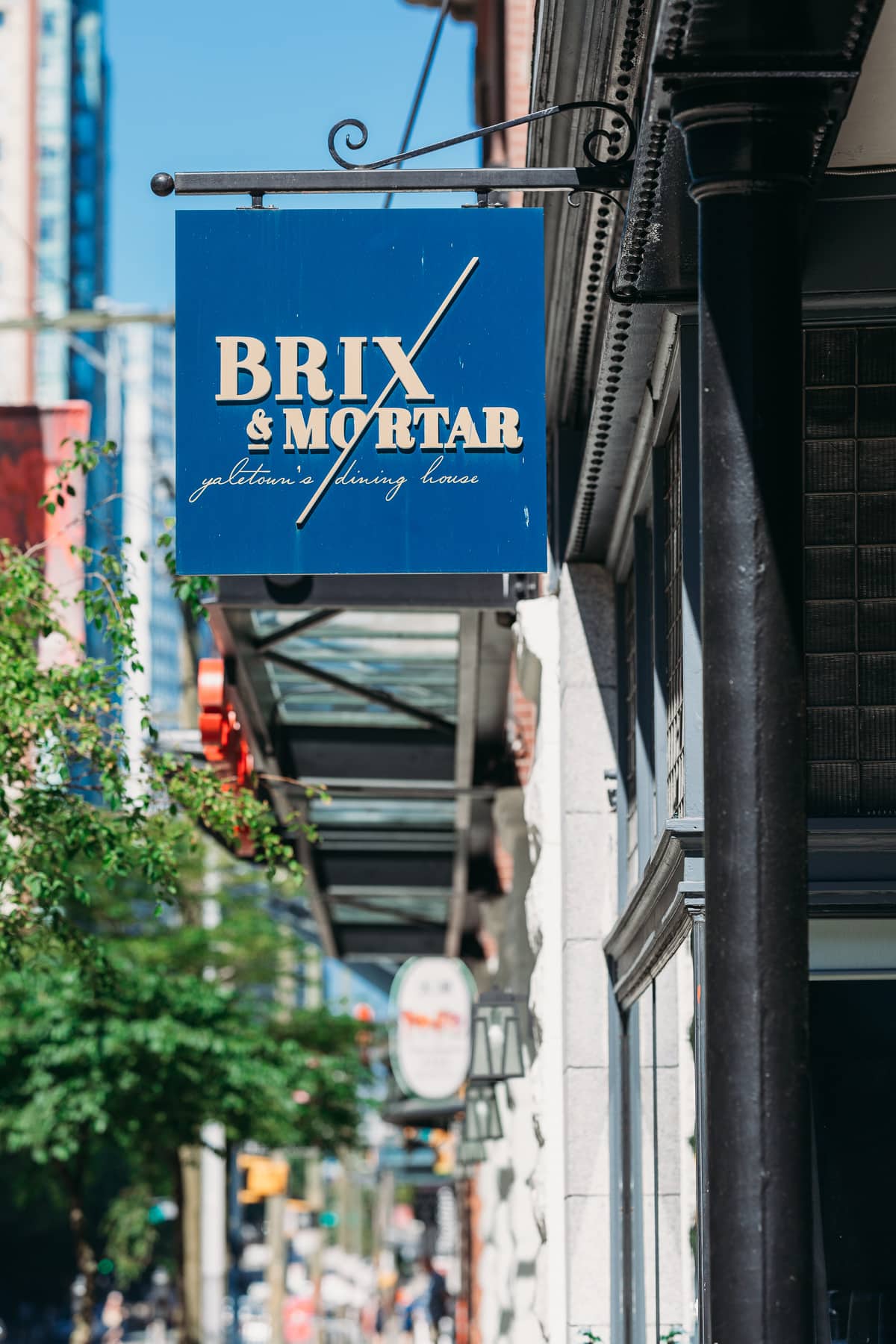Brix and Mortar Vancouver restaurant wedding