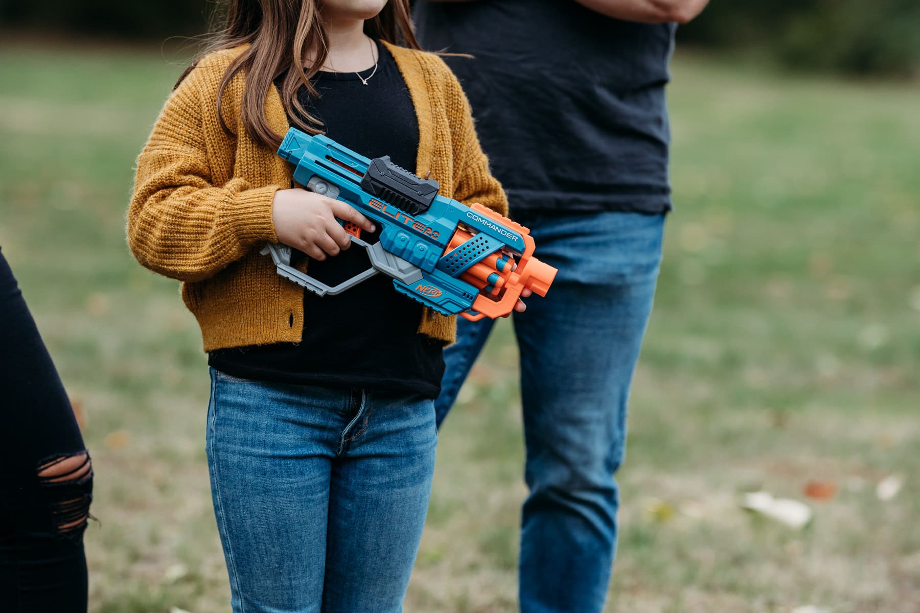 fun documentary fall family photos with nerf fight